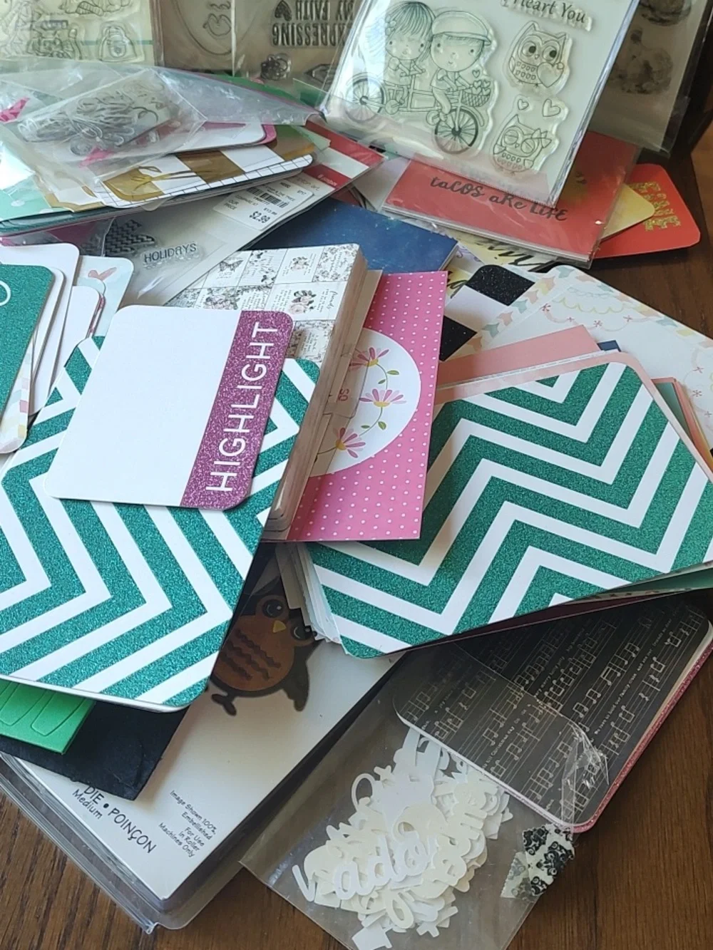 Assorted Craftd Scrapbooking Supplies, Stamps, Die Cuts & More - Mixed Colors - Picture 5 of 6